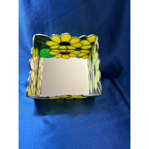 Vintage Stain Glass Yellow Flower Design with Mirror Bottom Trinket Dish - Picture 4 of 5
